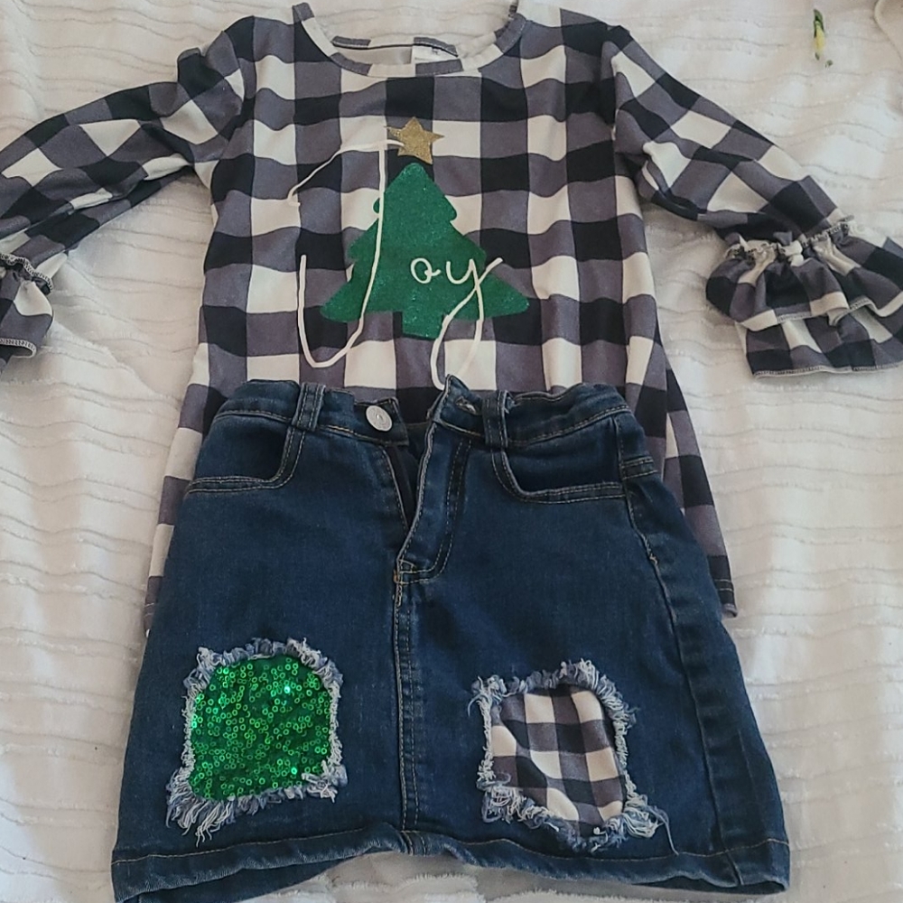 6 Christmas shirt/skirt set
